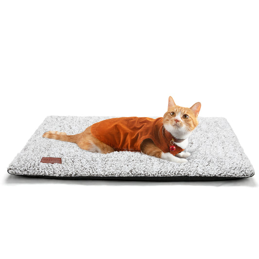 Self-Heating Pet Pad